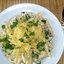 Паста с копченой колбасой и куриной грудкой в сливочном соусе