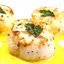 Морские гребешки с петрушкой