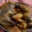 Куриные ножки с айвой и яблоками