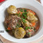 Тушеная говядина с брюссельской капустой