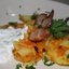 Картофель, запеченый с беконом и овощами