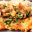 Куриное филе с грибами и сметанным соусом