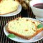 Кекс с вяленой вишней и изюмом