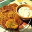 Овощные оладьи со сливочным соусом из брокколи