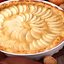 Открытый пирог с яблоками в карамели