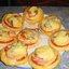 Пирожки с помидорами и колбасой - мини пицца