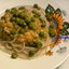 Спагетти с зеленым горошком и сливочно-сырным соусом