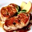 Свиная вырезка с яблоками и корицей