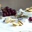 Нутовые macaron с виноградно-лавандовой начинкой
