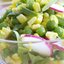 Салат из кукурузы, зеленого горошка и редиски