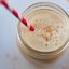 Ванильный смузи с медом и арахисовой пастой