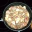 Куриная печень тушеная с яблоком и белым вином