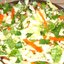 Салат из капусты с морковью и яблоками