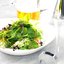 Салат из шпината, щавеля, фризе и водорослей