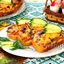 Горячие бутерброды с колбасой и шампиньонами