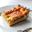 Пирог с капустой, луком-пореем и яйцом