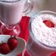 Молочный коктейль с клубникой