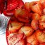 Карпаччо из клубники, лососины, грибов и копченого сыра скаморца