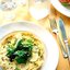 Пицца с цукини, голубым сыром и эстрагоном