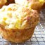 Пирожные с манго с сиропом из лайма