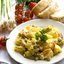Картофельный салат с горошком и кинзой