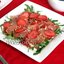 Салат с хамоном и клубникой