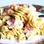 Салат с макаронами и ветчиной