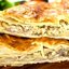 Сочный пирог с курицей из слоеного теста
