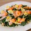 Салат с рисом, рукколой и семгой