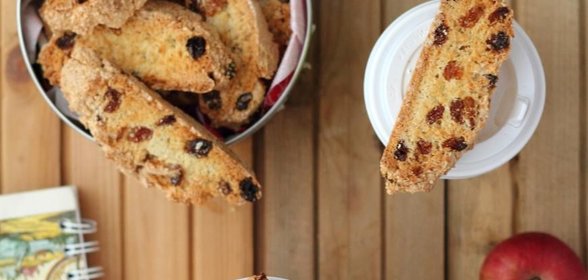 Шоколадно-творожный крем без сахара для эклеров