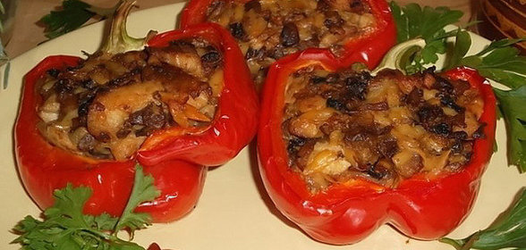 Перцы, фаршированные грибами