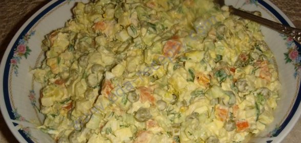 Салат Оливье со свежими огурцами