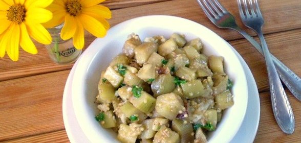 Жареные баклажаны с чесноком и зеленью