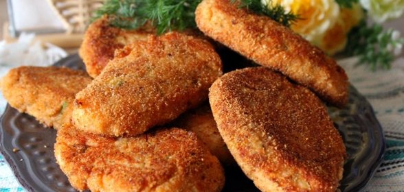 Котлеты из семги с манкой