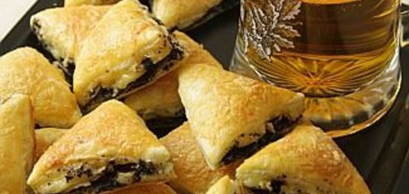 Пирожки с маслинами к пиву