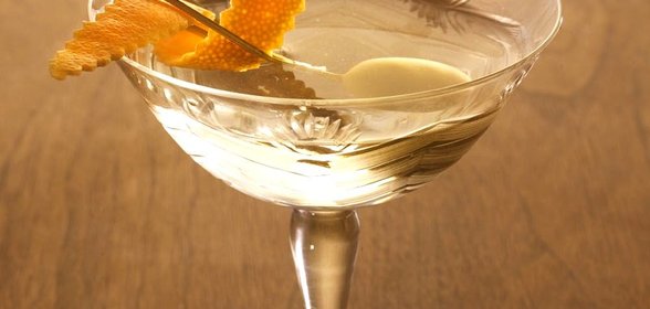 Коктейль «Водка-мартини» (Vodka Martini)