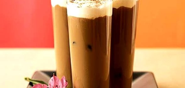 Кофе с ромом и шоколадом