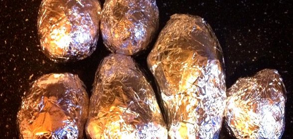 Запеченный картофель с наполнителями «Крошка–картошка»