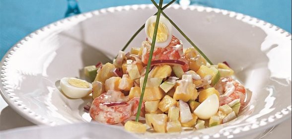 Салат из ананаса с креветками