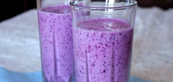Черничный шейк с медом