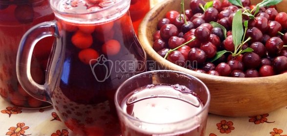 Компот из вишни