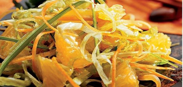 Салат с апельсинами
