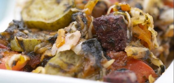 Солянка сборная с морской капустой