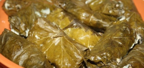 Долма с филе морского окуня