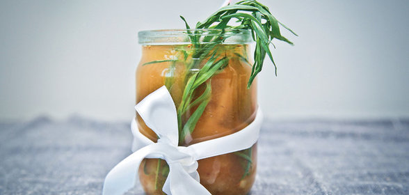 Компот с сухофруктами и тархуном