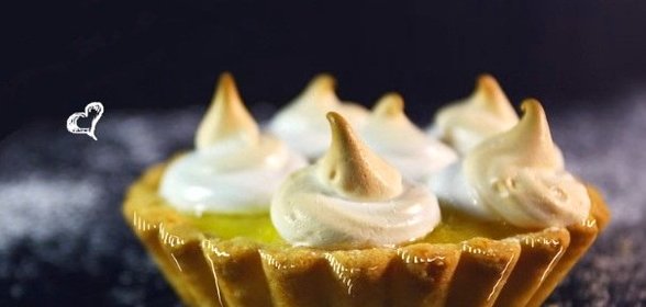 Лимонная тарталетка с меренгой