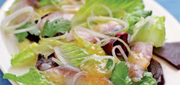 Салат из норвежской сельди и свеклы