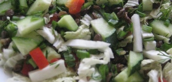 Салат с чечевицей