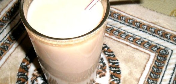 Банановый коктейль с морковным соком