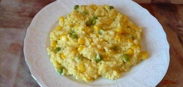 Постное пшено с горошком и кукурузой